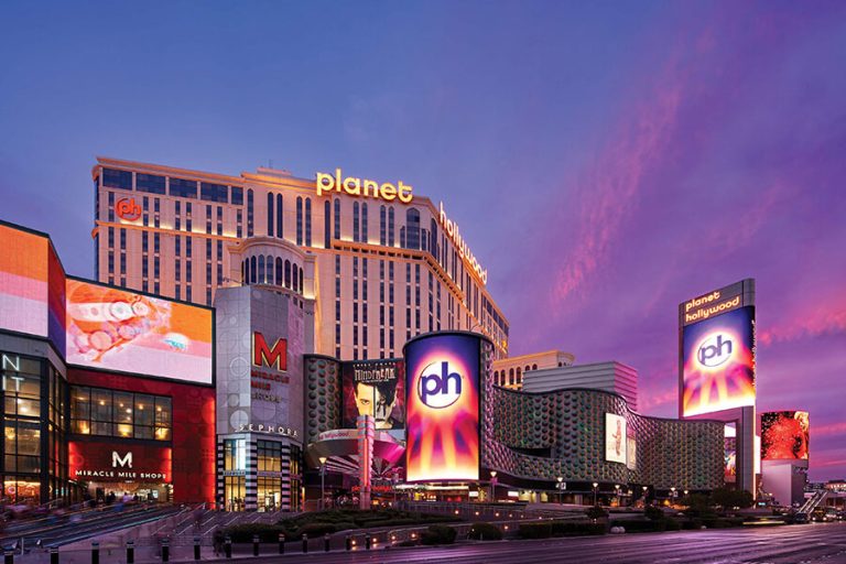 Planet Hollywood Exterior